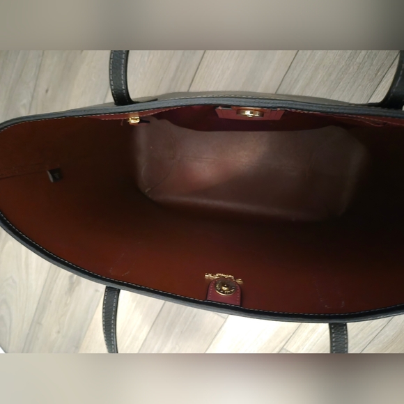 Coach Tote - Picture 4 of 4